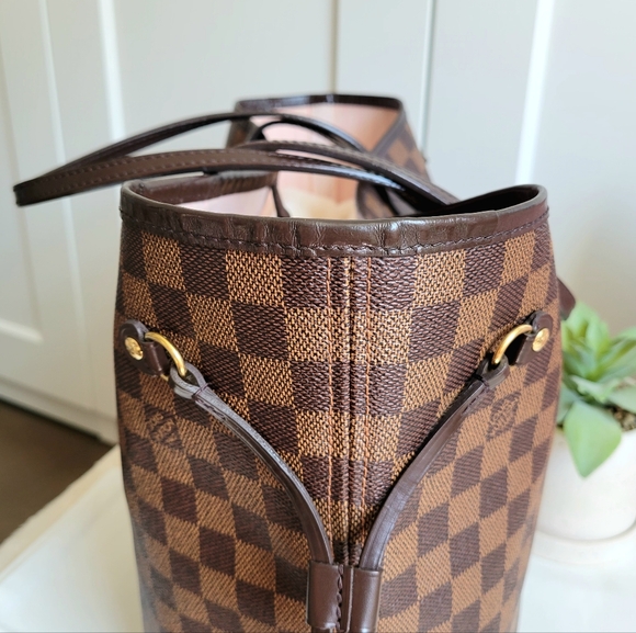 💕Louis Vuitton Neverfull MM Damier Ebene "ROSE Ballerine Interior" Tote Bag - Picture 6 of 16